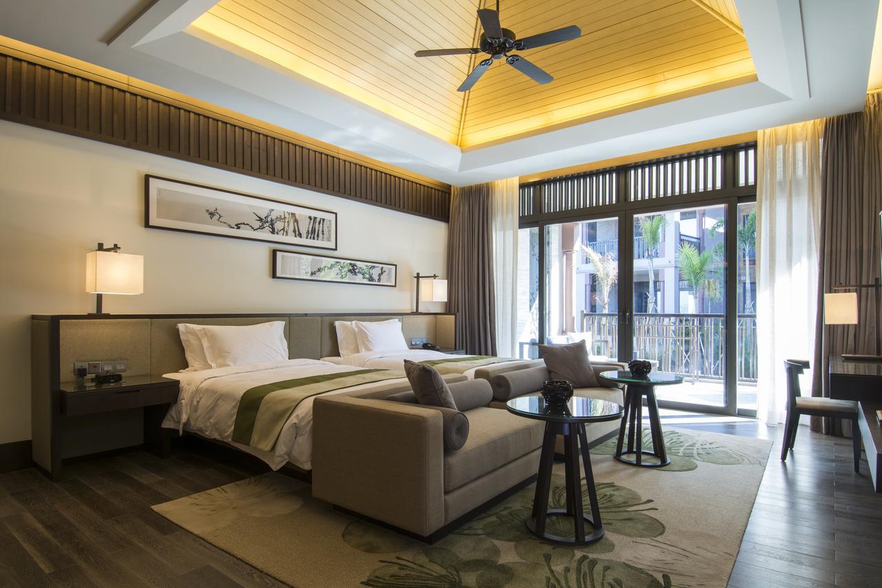 Dusit Devarana Hot Springs & Spa Guangzhou Exterior photo