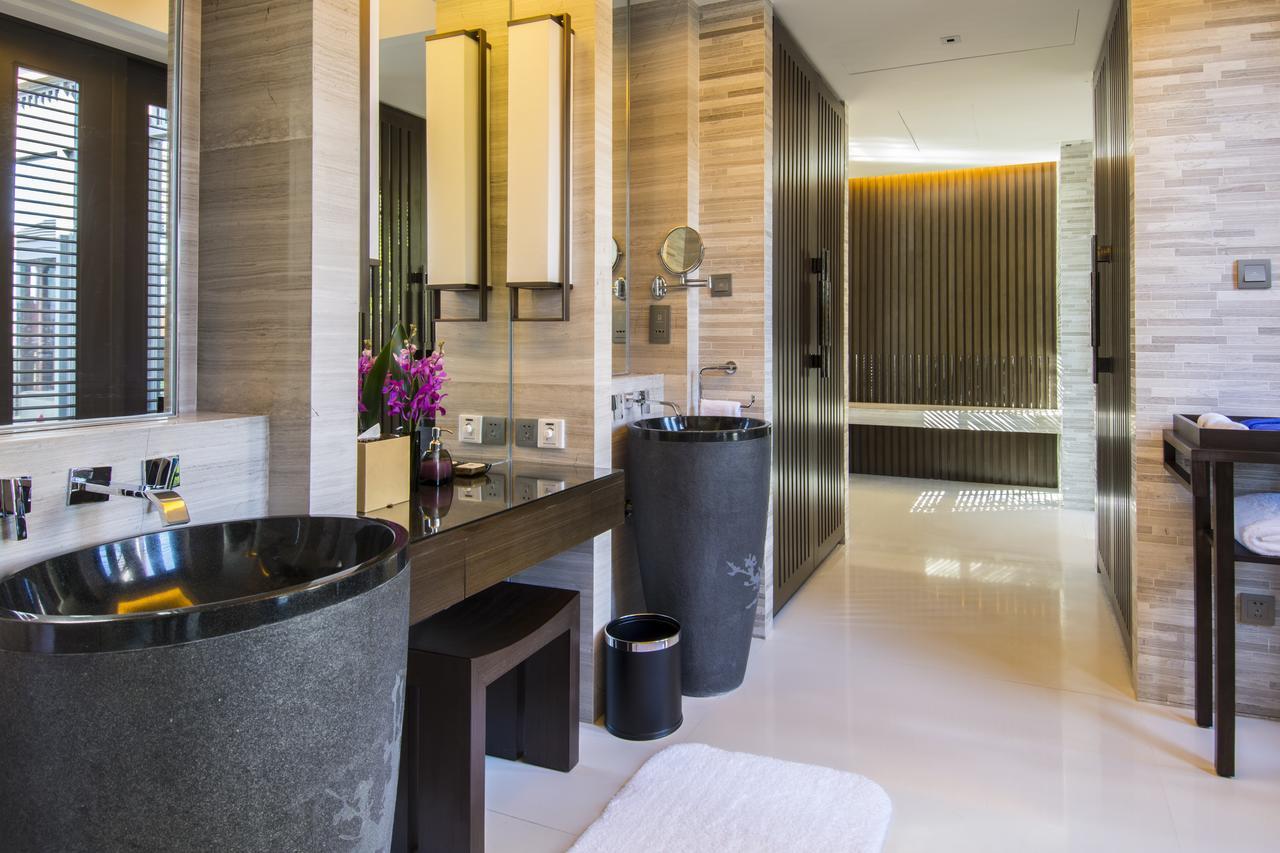 Dusit Devarana Hot Springs & Spa Guangzhou Exterior photo