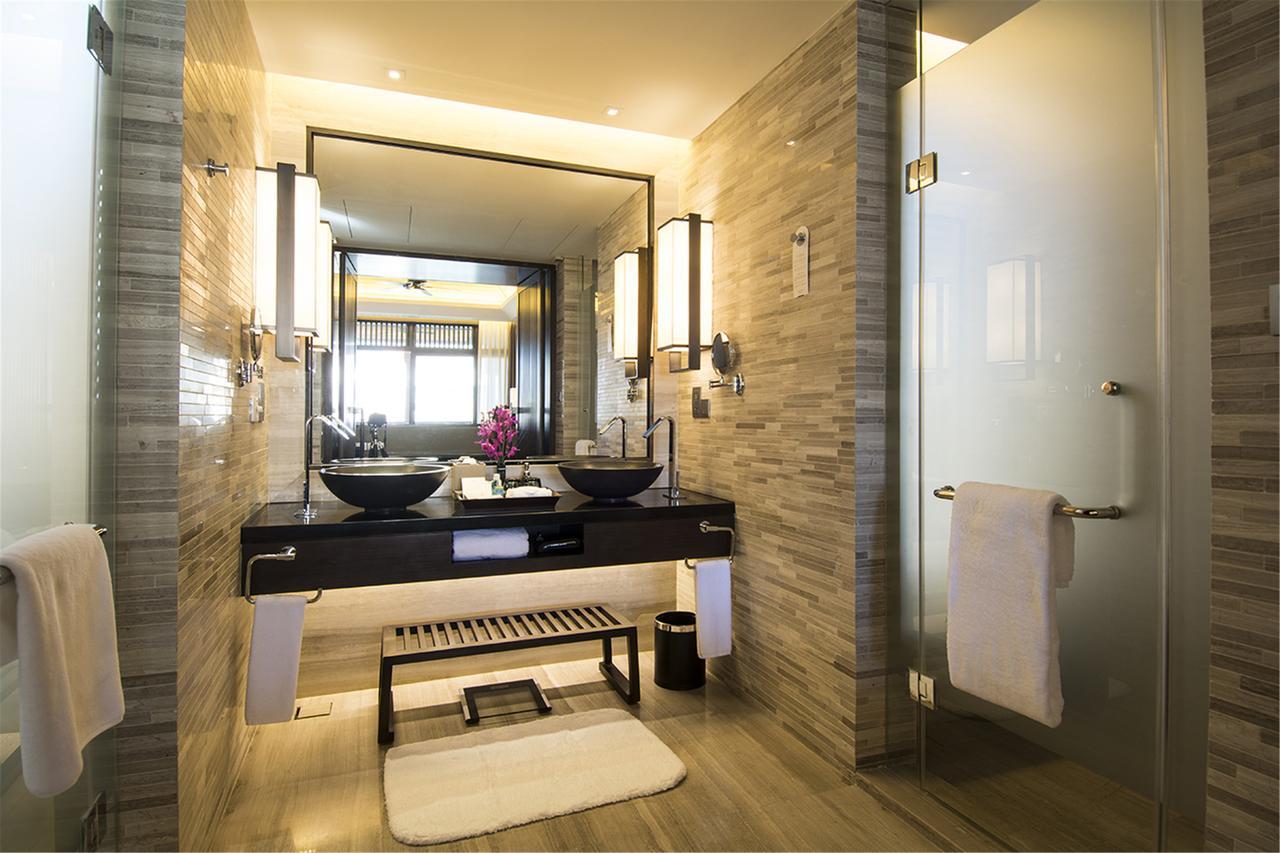 Dusit Devarana Hot Springs & Spa Guangzhou Exterior photo